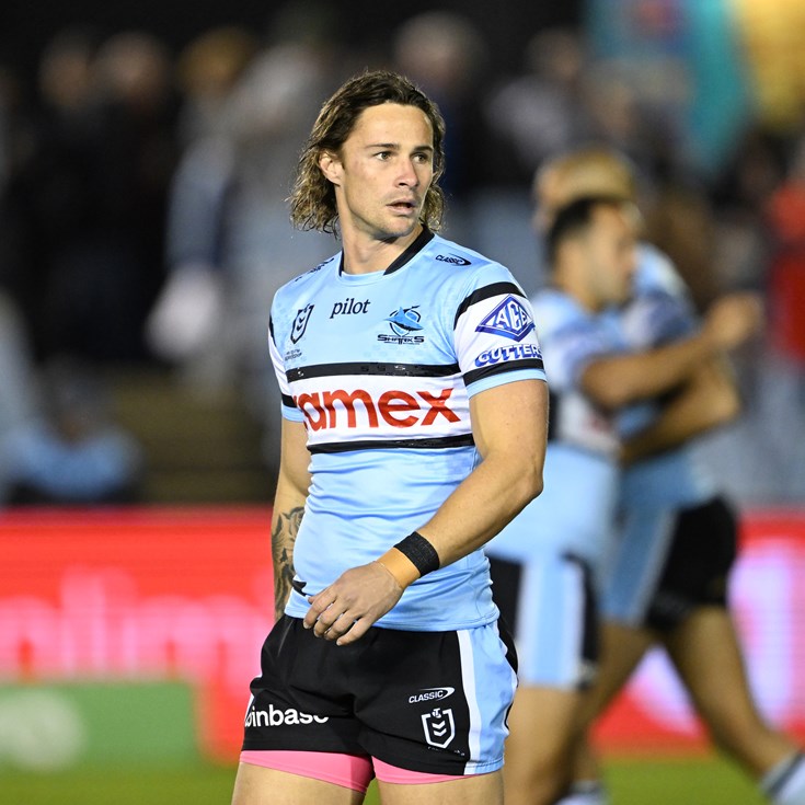 Friday night footy: Sharks v Dolphins