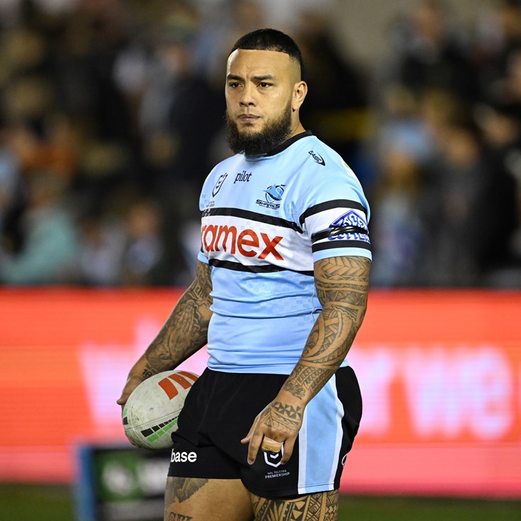 Friday night footy: Sharks v Roosters; Panthers v Rabbitohs