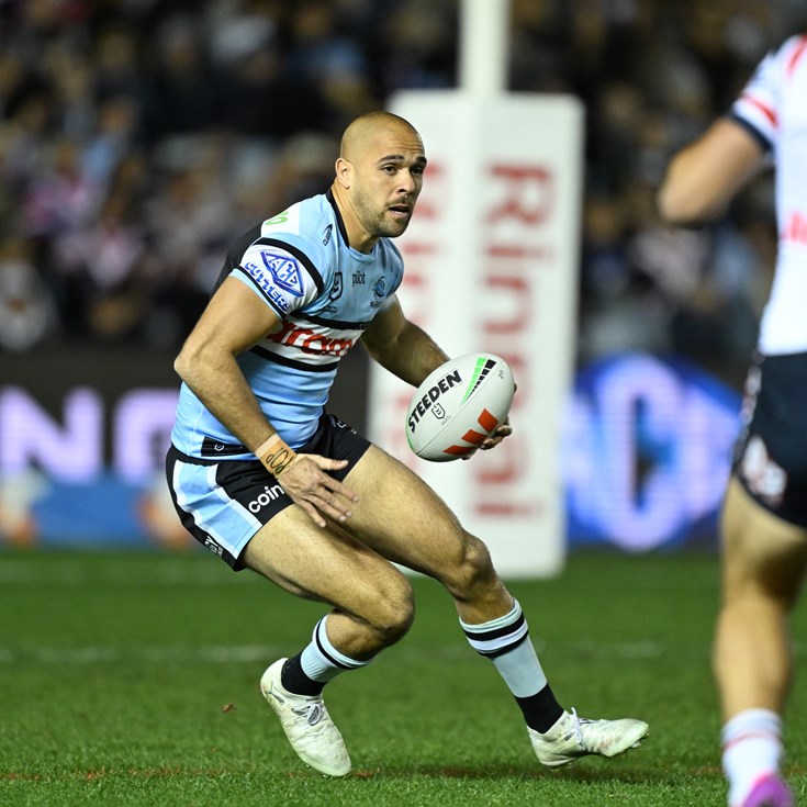 Friday night footy: Sharks v Roosters; Panthers v Rabbitohs