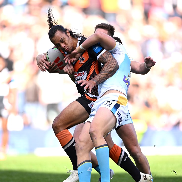 Sunday session: Wests Tigers v Titans; Knights v Warriors
