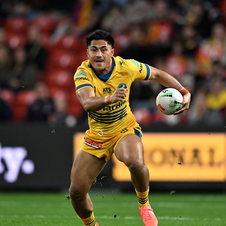 Friday night lights: Broncos v Eels; Cowboys edge Dragons