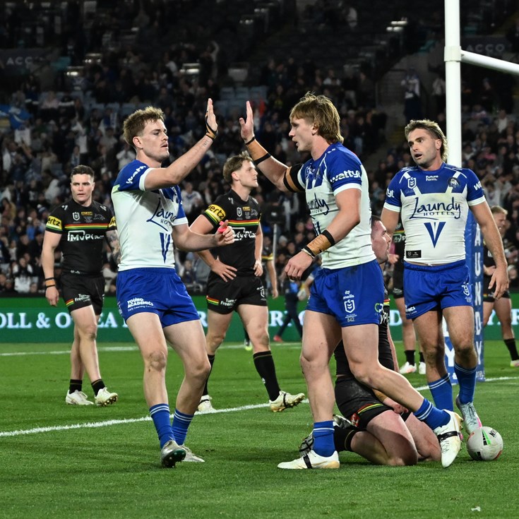 As it happened: Bulldogs hold off Panthers to lock up top-four finish